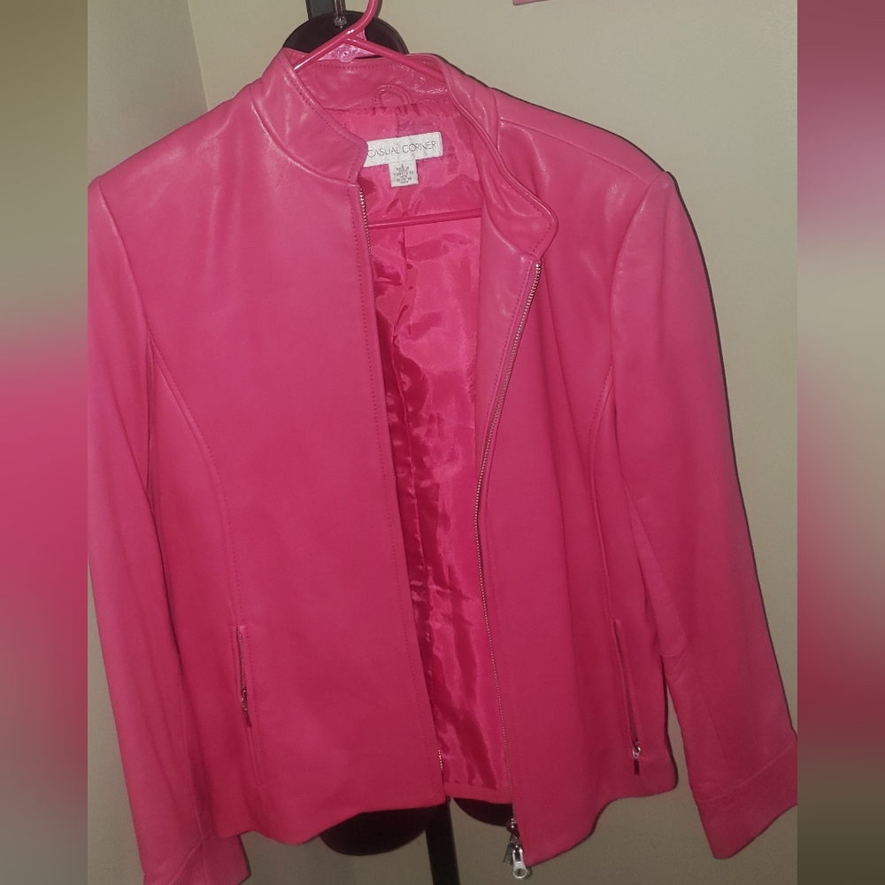 BUBBLEGUM LEATHER